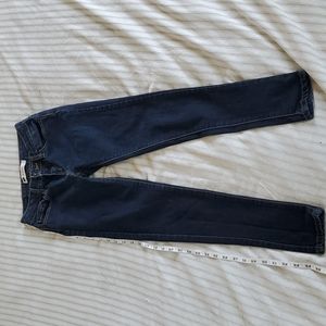 Levi's.  535 legging. Blue jeans. Size 0. Skinny